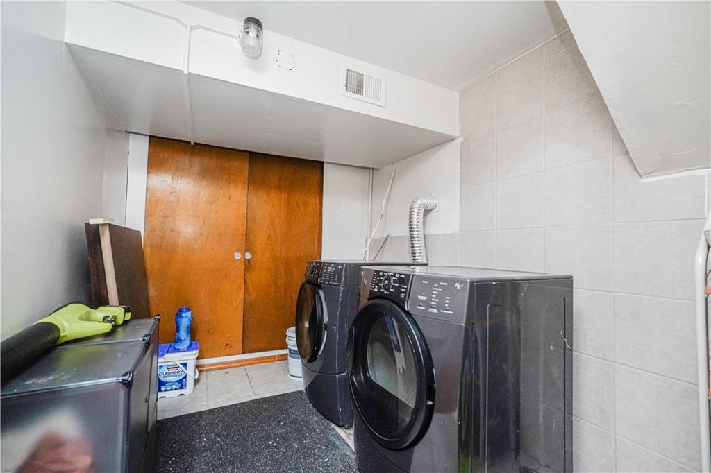 226 Olympia Boulevard South Beach Staten Island NY 10305