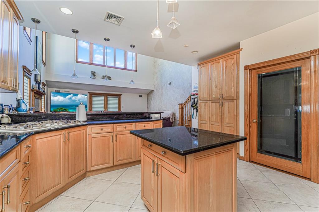 124 Virginia Avenue Rosebank Staten Island NY 10305