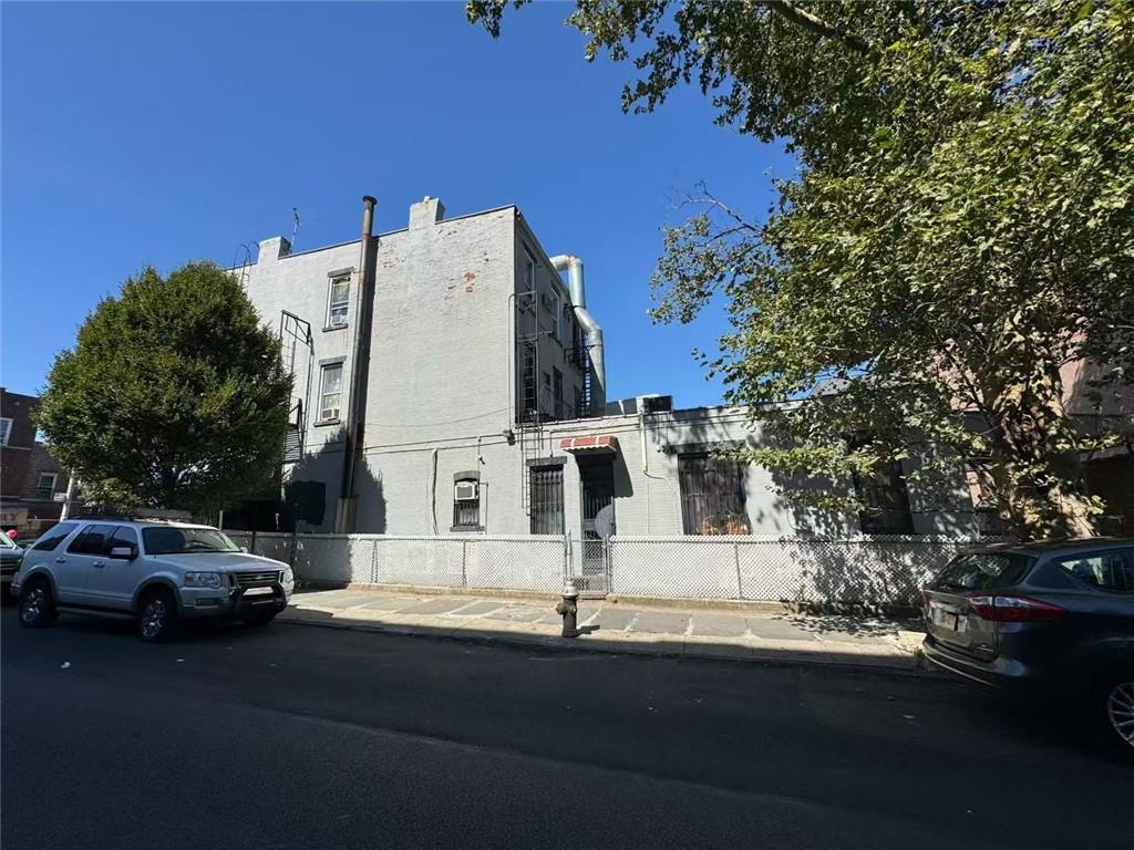 3921 7th Avenue Sunset Park Brooklyn NY 11232