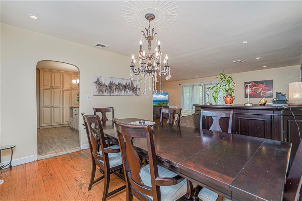 4 Brentwood Avenue Randall Manor Staten Island NY 10301