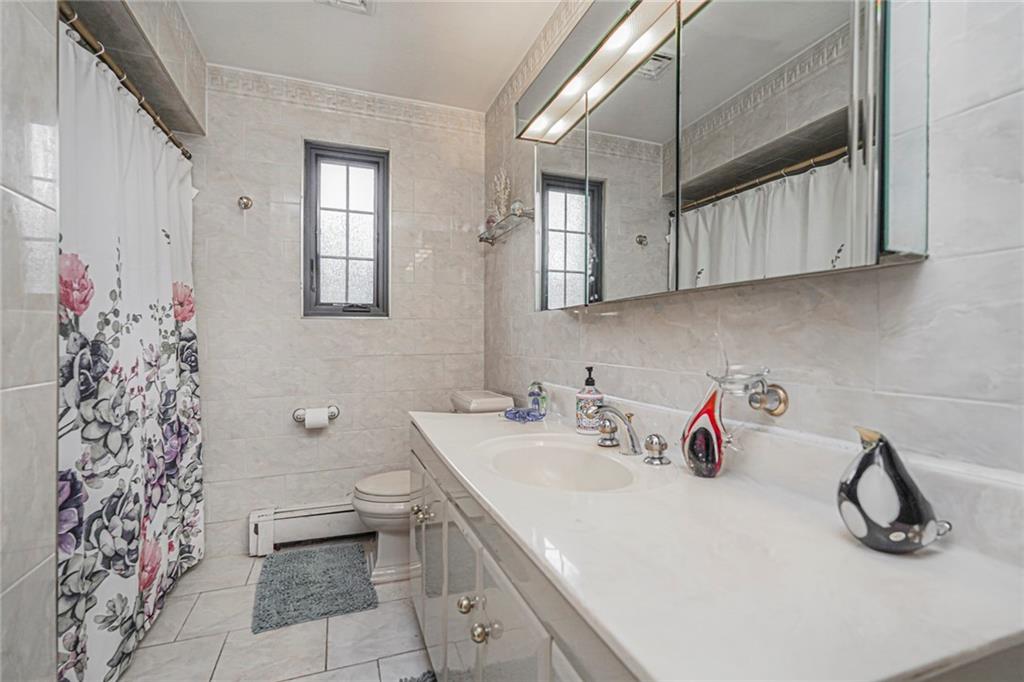 4 Brentwood Avenue Randall Manor Staten Island NY 10301