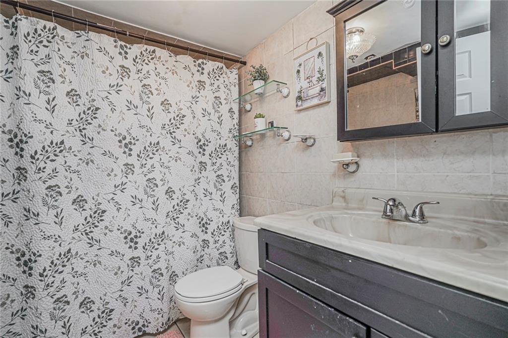 4 Brentwood Avenue Randall Manor Staten Island NY 10301