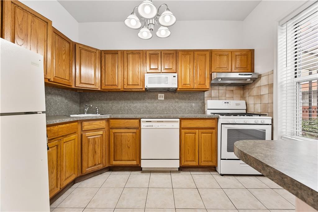 6909 11th Avenue Dyker Heights Brooklyn NY 11228