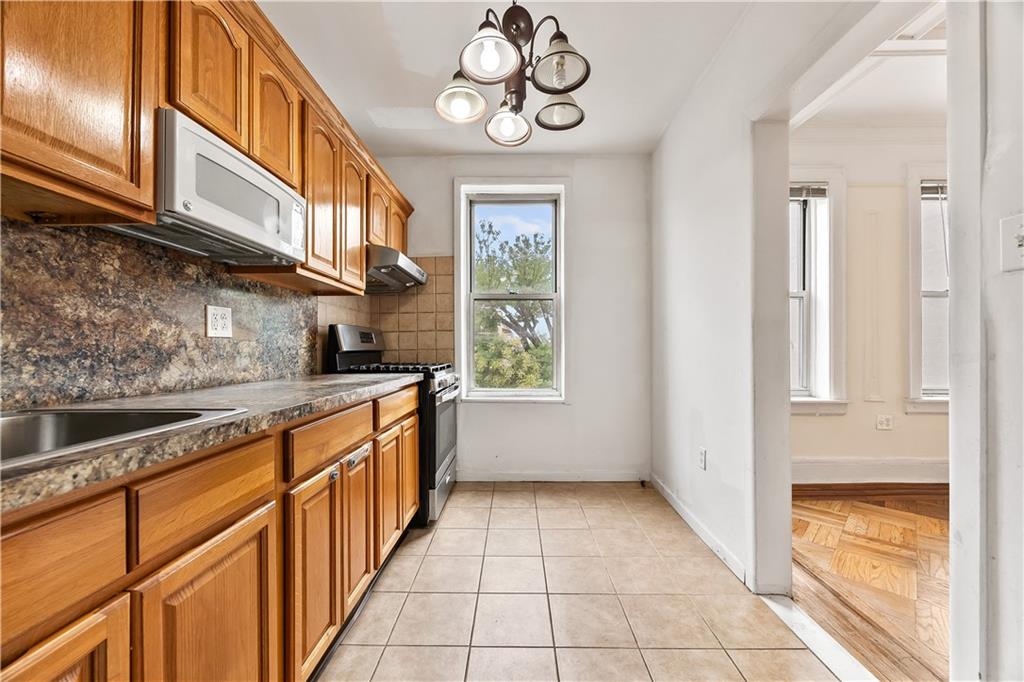 6909 11th Avenue Dyker Heights Brooklyn NY 11228