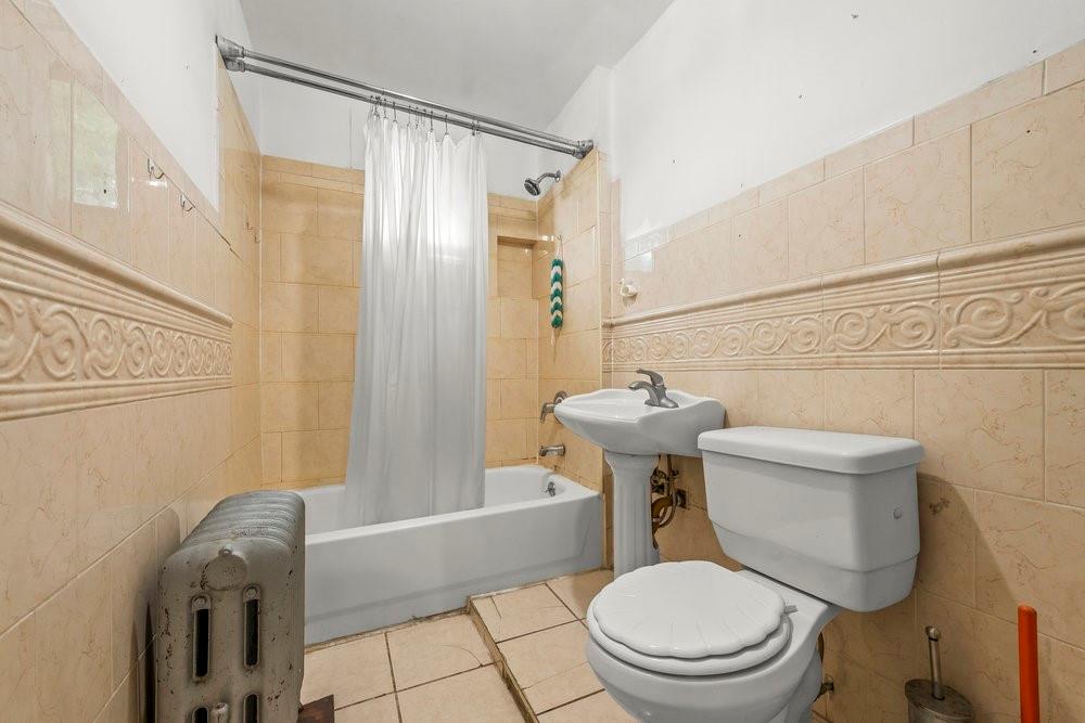 519 East 46th Street East Flatbush Brooklyn NY 11203