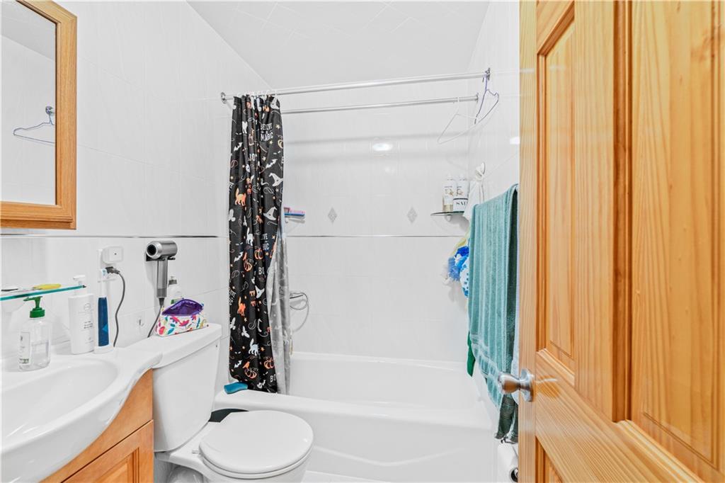 3678 Shore Parkway Sheepshead Bay Brooklyn NY 11235