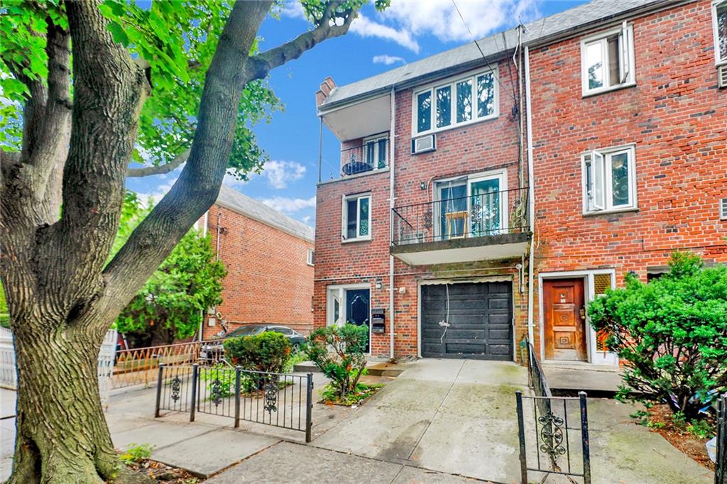 592 East 81st Street Canarsie Brooklyn NY 11236
