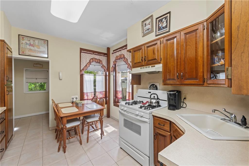 1259 80th Street Dyker Heights Brooklyn NY 11228