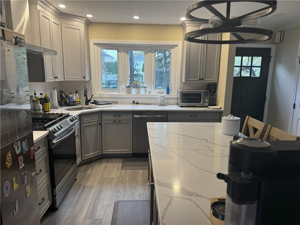 87 Vincent Avenue Oakwood Staten Island NY 10306