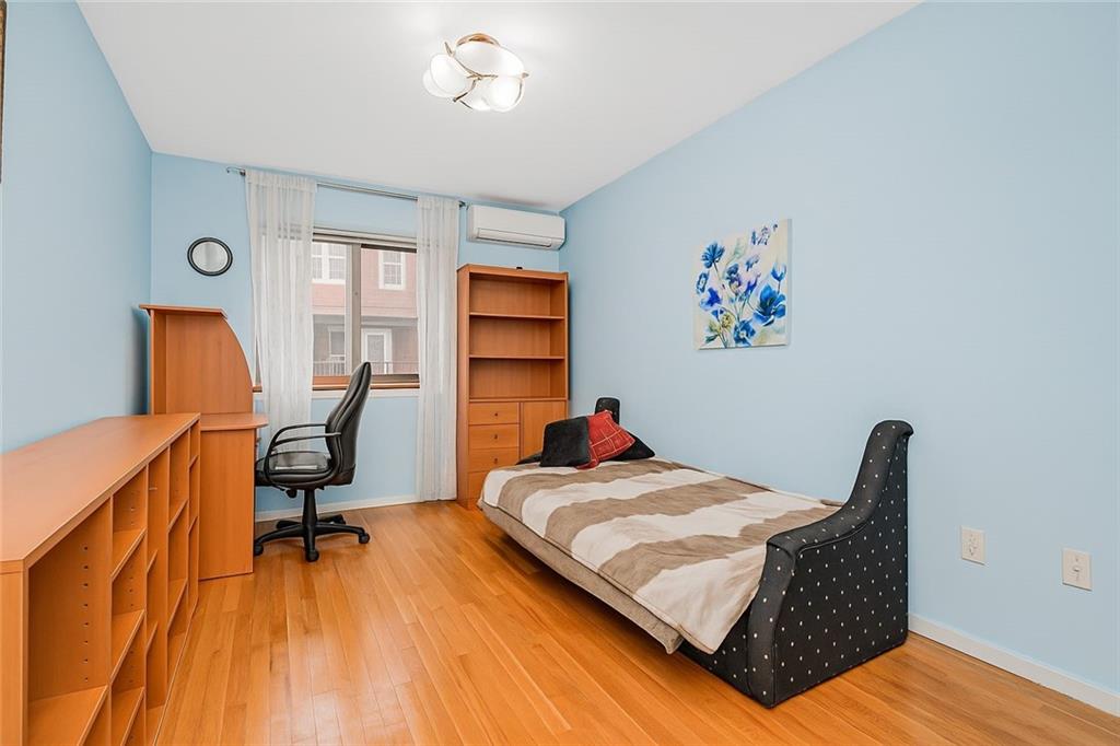 2800 East 29nd Street Sheepshead Bay Brooklyn NY 11235
