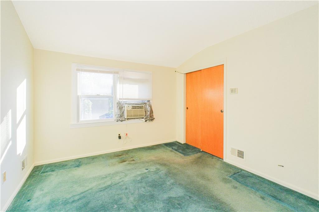 521 Buel Avenue Midland Beach Staten Island NY 10305