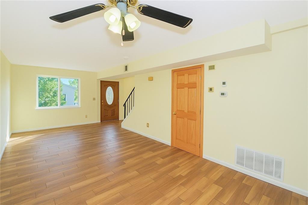 521 Buel Avenue Midland Beach Staten Island NY 10305