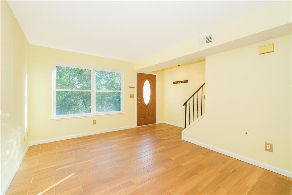 521 Buel Avenue Midland Beach Staten Island NY 10305