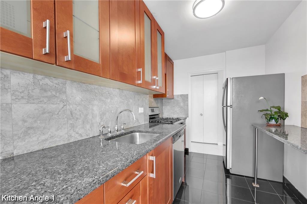 35 Seacoast Terrace Brighton Beach Brooklyn NY 11235