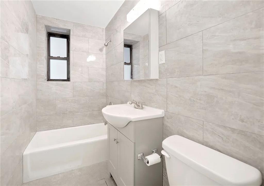 883 East 165 Street Longwood Bronx NY 10459