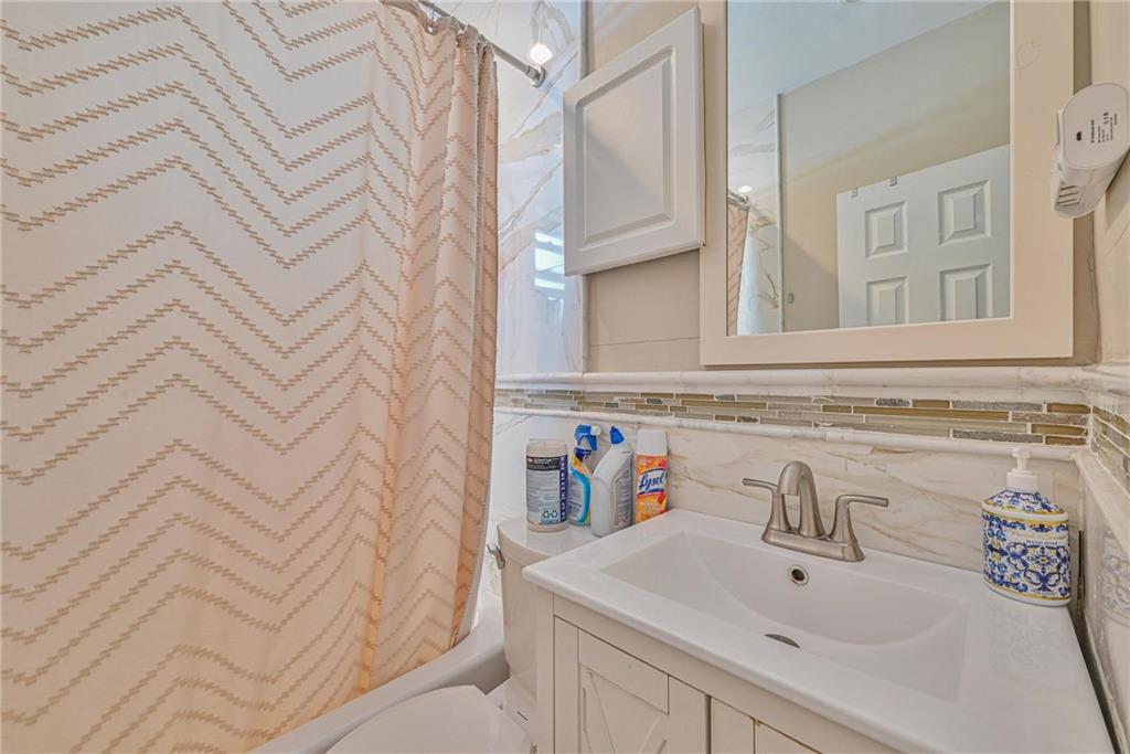 1238 73rd Street Dyker Heights Brooklyn NY 11228