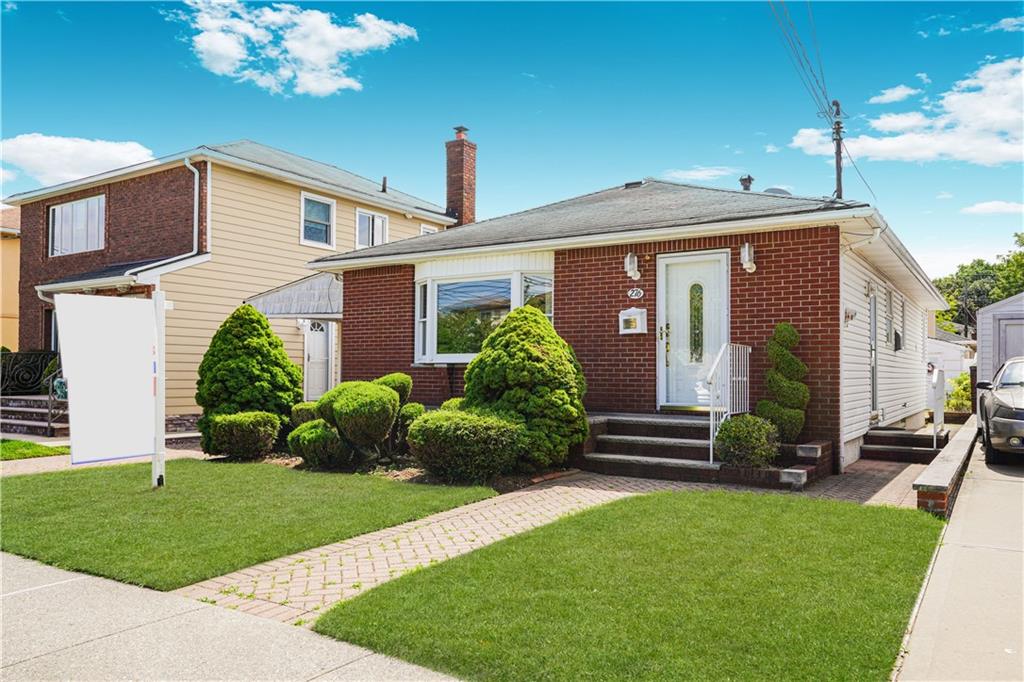 276 Fairbanks Avenue Oakwood Staten Island NY 10306
