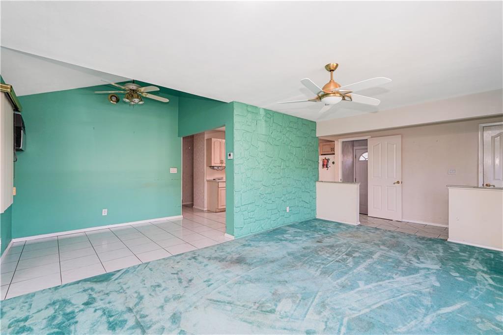 276 Fairbanks Avenue Oakwood Staten Island NY 10306