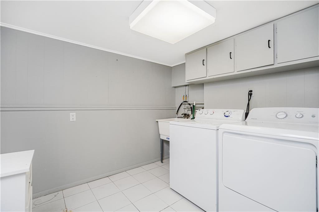276 Fairbanks Avenue Oakwood Staten Island NY 10306