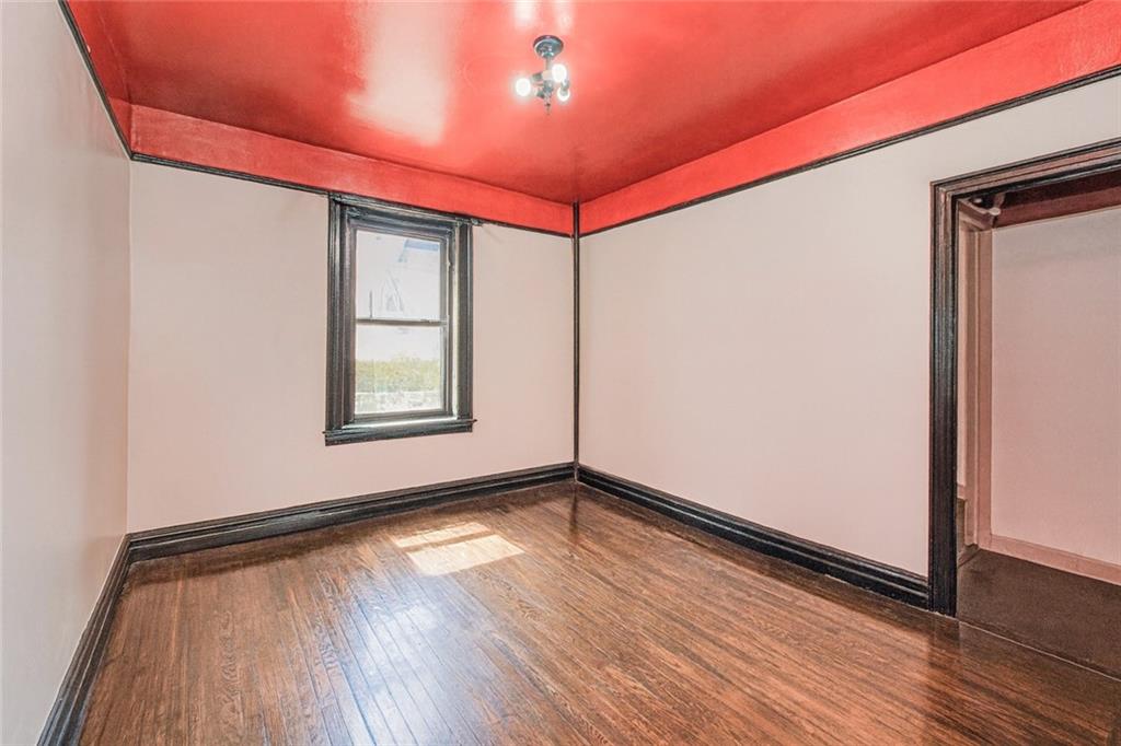 9524 Fort Hamilton Parkway Bay Ridge Brooklyn NY 11209