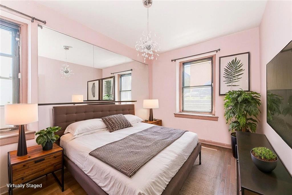 9524 Fort Hamilton Parkway Bay Ridge Brooklyn NY 11209