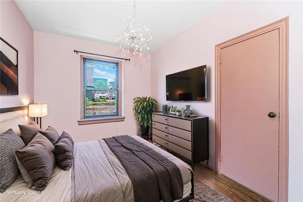 9524 Fort Hamilton Parkway Bay Ridge Brooklyn NY 11209
