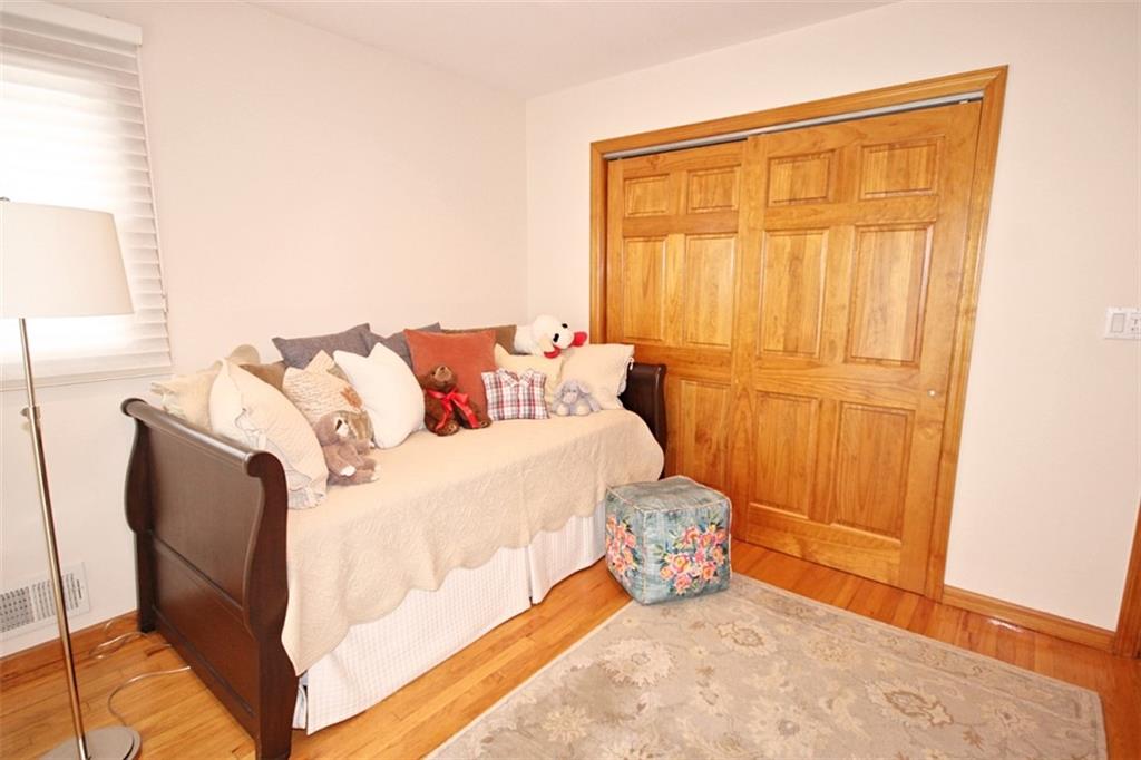 175 Amber Street Richmond Town Staten Island NY 10306
