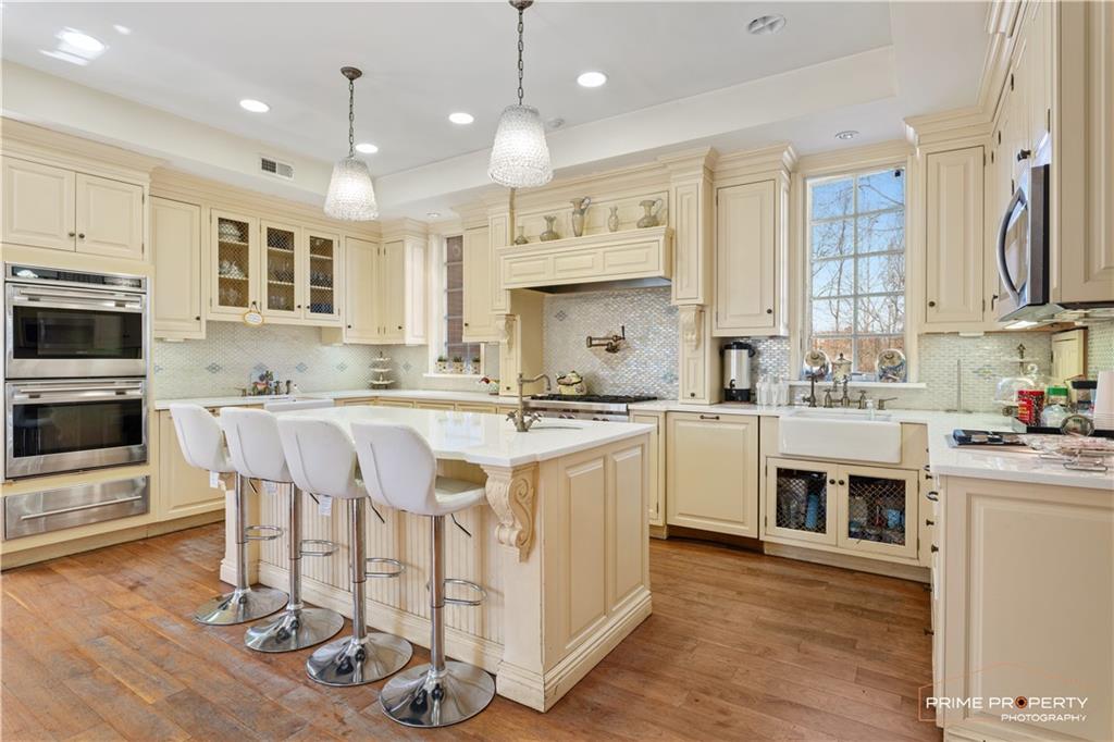850 East 23rd Street Midwood Brooklyn NY 11210