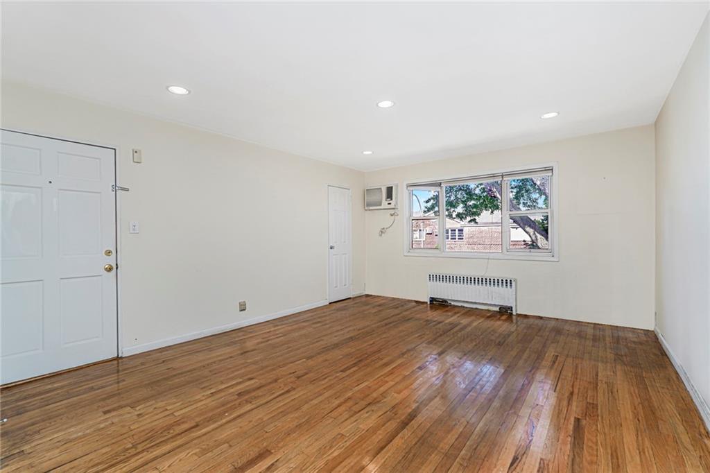 263 Bay 19th Street Bath Beach Brooklyn NY 11214