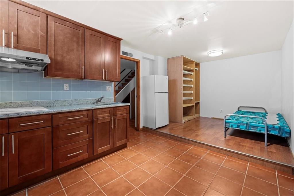 3303 Avenue R Marine Park Brooklyn NY 11234