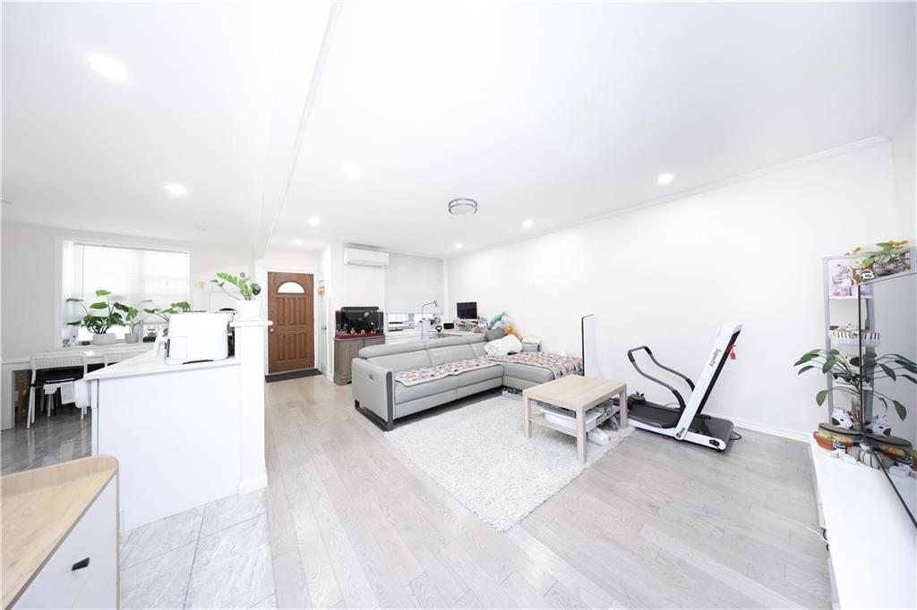 263 Bay 22nd Street Bath Beach Brooklyn NY 11214