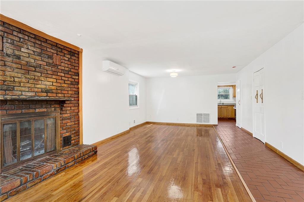 9207 Schenck Street Canarsie Brooklyn NY 11236