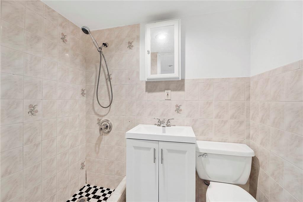 9207 Schenck Street Canarsie Brooklyn NY 11236