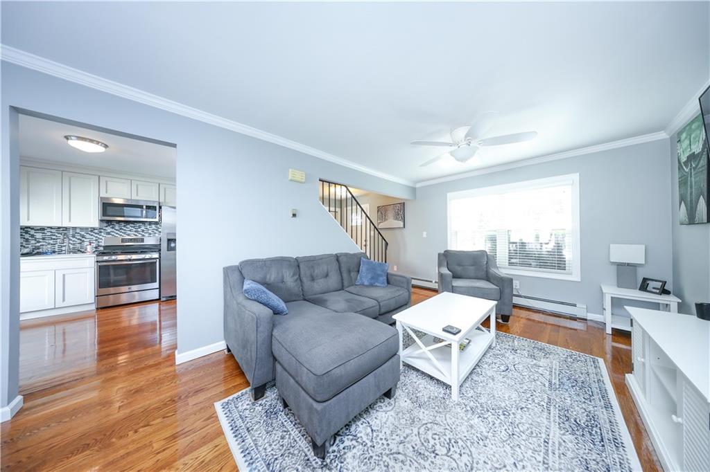 7 Egbert Place Rosebank Staten Island NY 10305