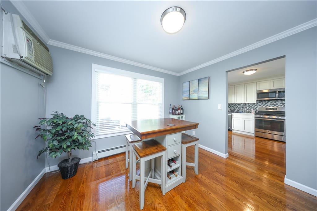 7 Egbert Place Rosebank Staten Island NY 10305