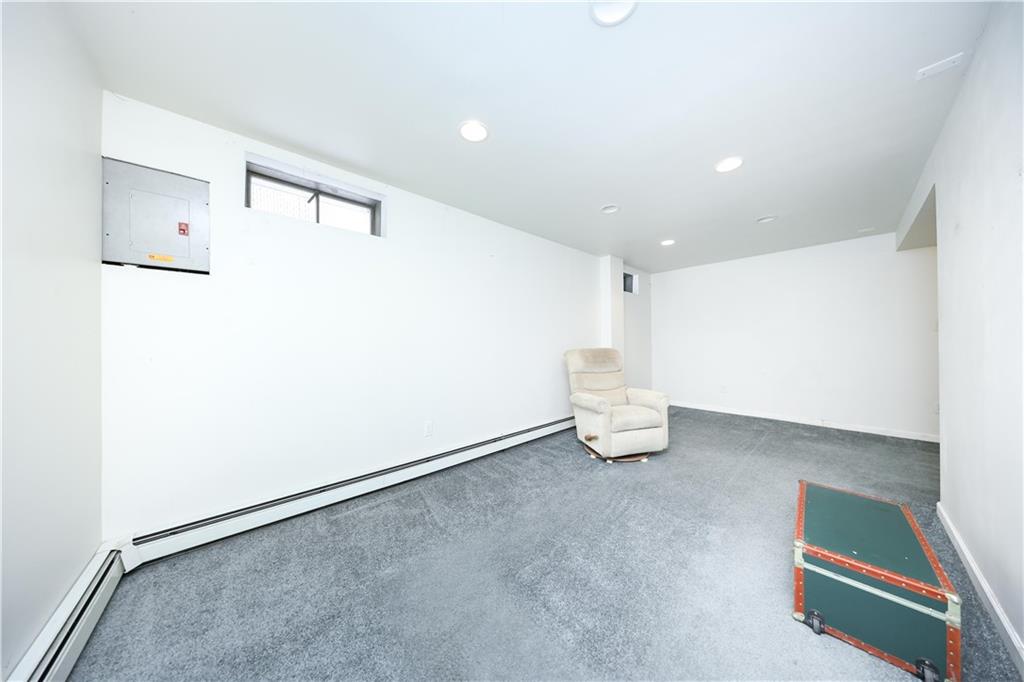 7 Egbert Place Rosebank Staten Island NY 10305