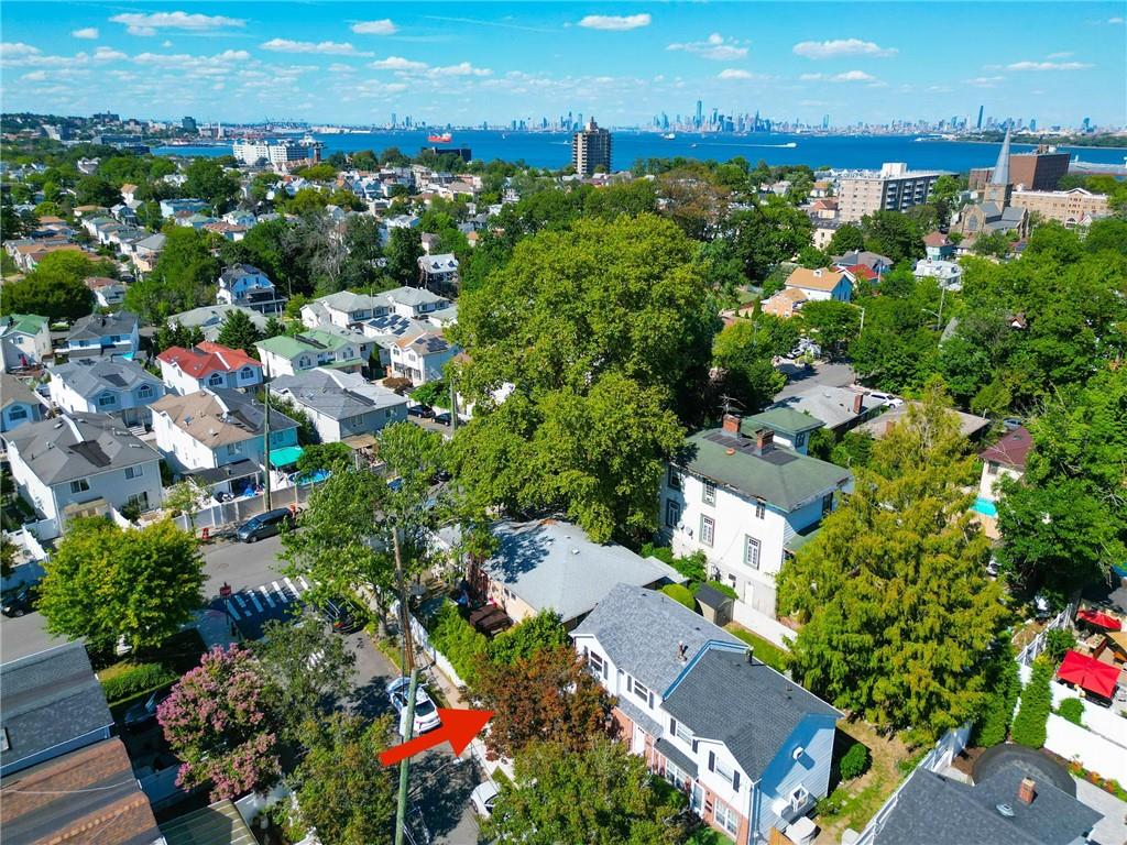 7 Egbert Place Rosebank Staten Island NY 10305