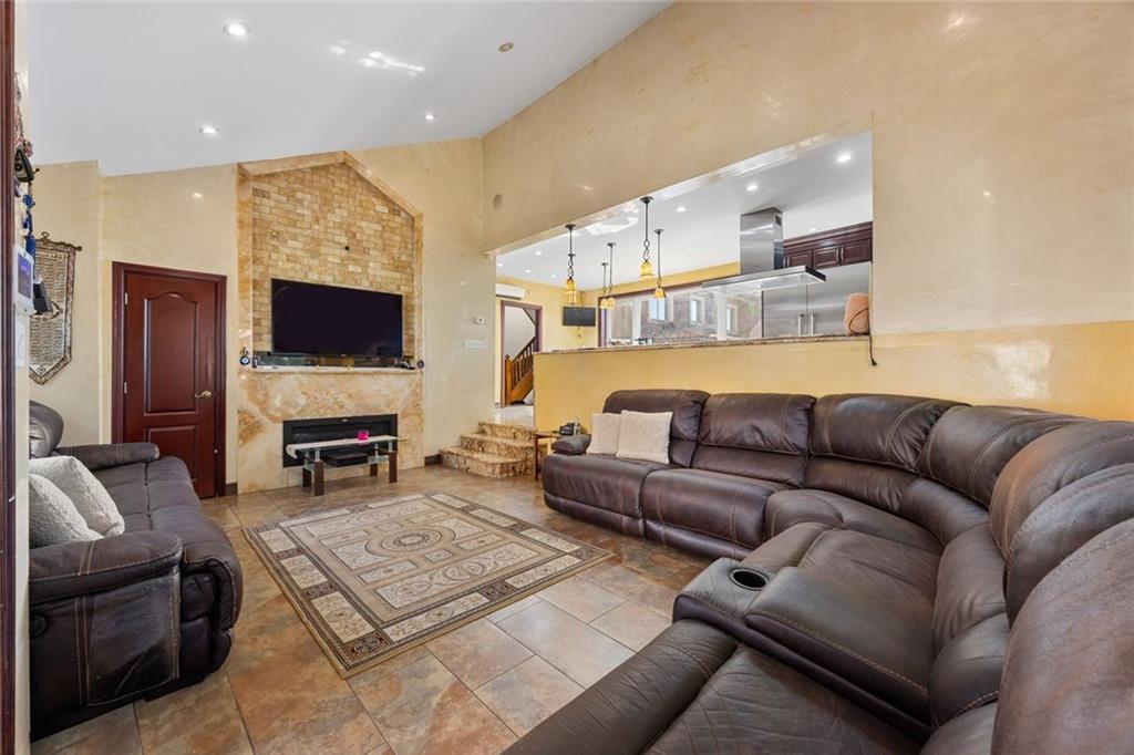 139 86th Street Bay Ridge Brooklyn NY 11209