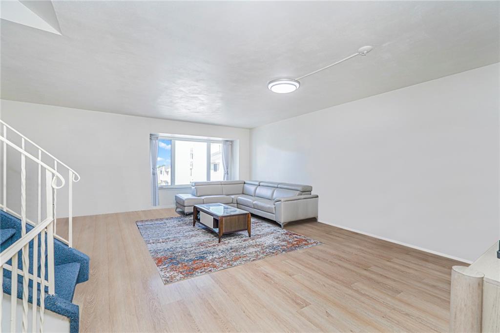 70 Redwood Loop Staten Island NY 10309