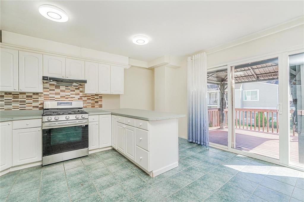 70 Redwood Loop Staten Island NY 10309