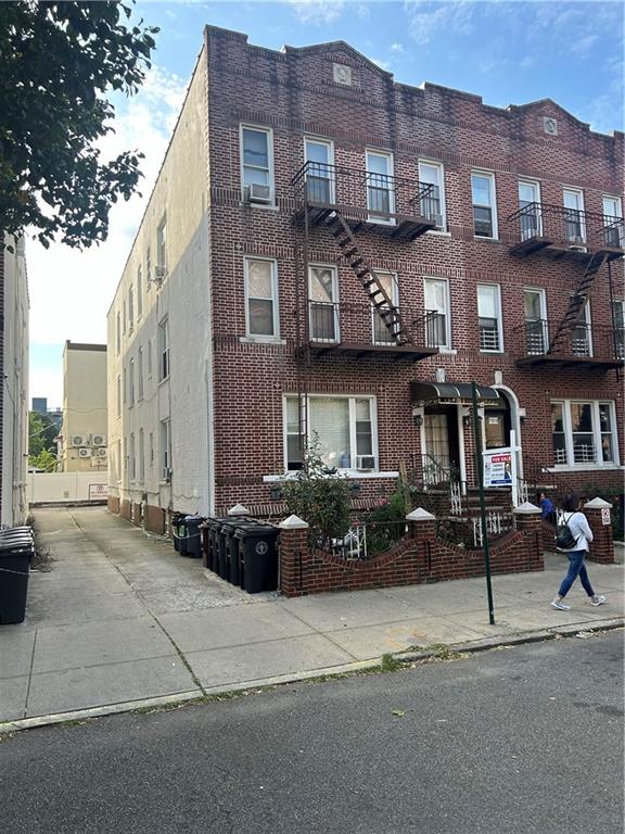 7615 21st Avenue Bensonhurst Brooklyn NY 11214