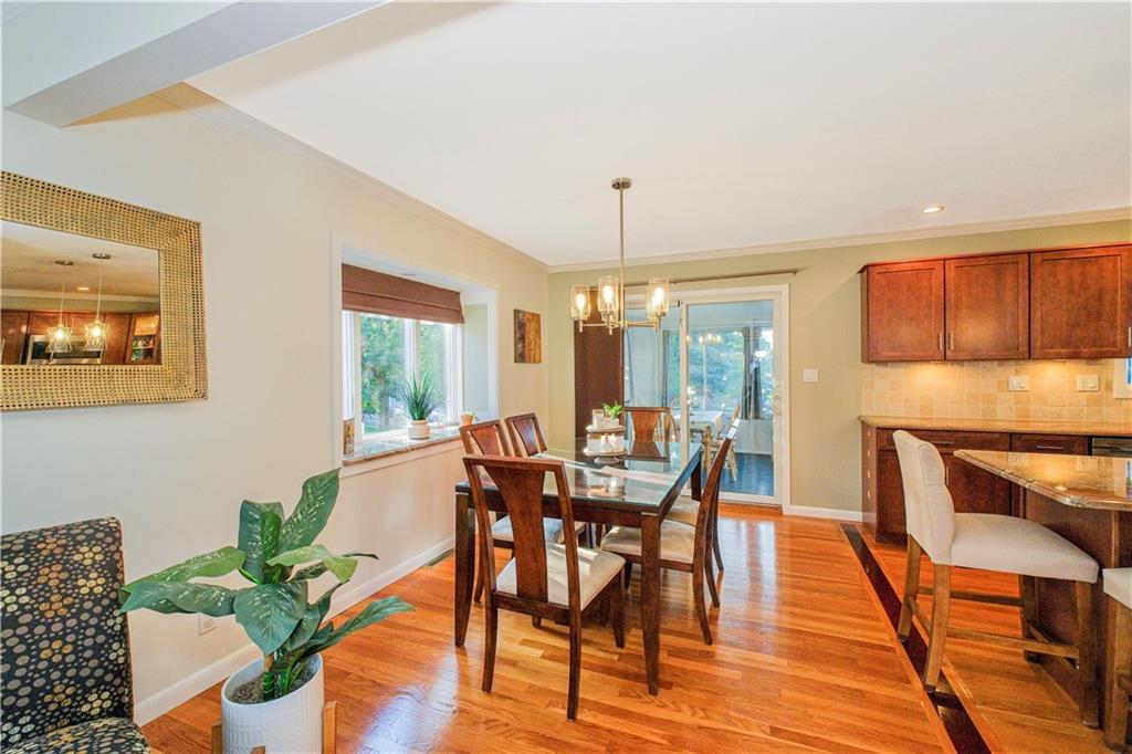 7 Dore Court West Brighton Staten Island NY 10310