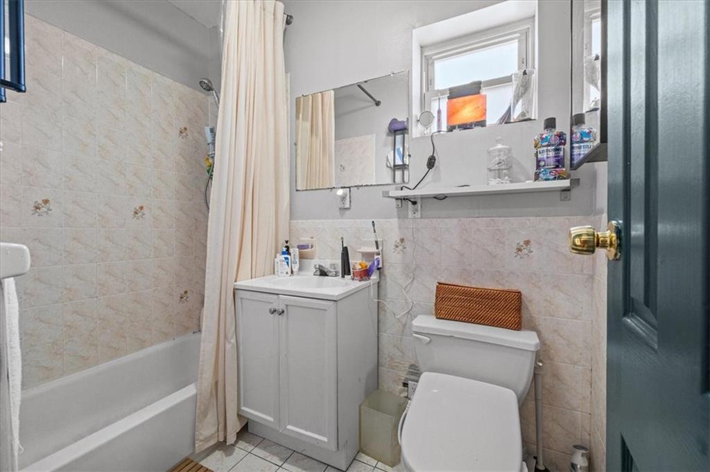 124 Grove Street Bushwick Brooklyn NY 11221