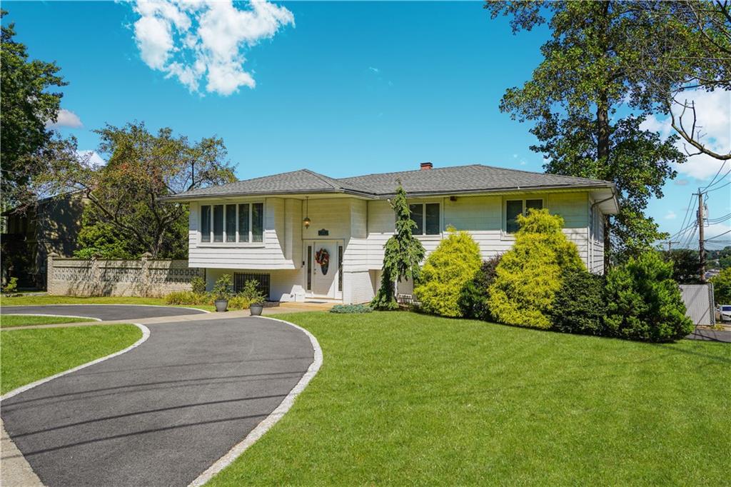 201 Milford Avenue Staten Island NY 10314