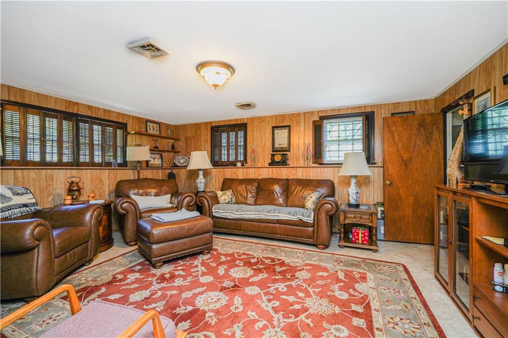 201 Milford Avenue Staten Island NY 10314