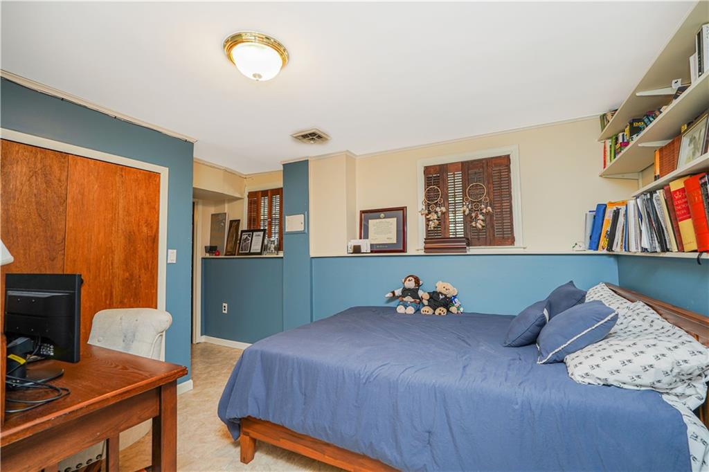 201 Milford Avenue Staten Island NY 10314