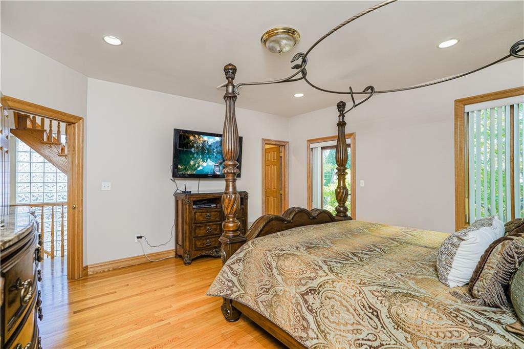 86 Fremont Avenue Grant City Staten Island NY 10306