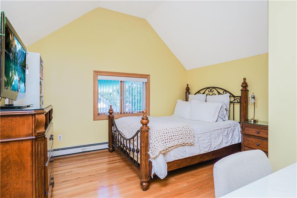 86 Fremont Avenue Grant City Staten Island NY 10306