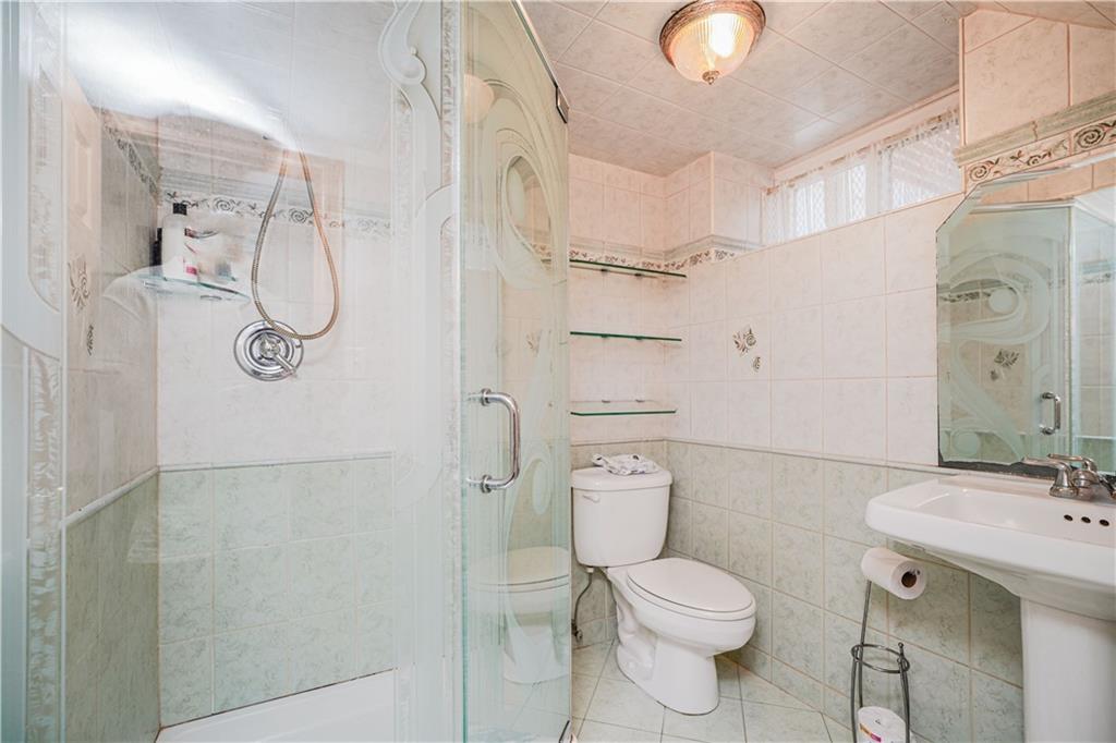 86 Fremont Avenue Grant City Staten Island NY 10306