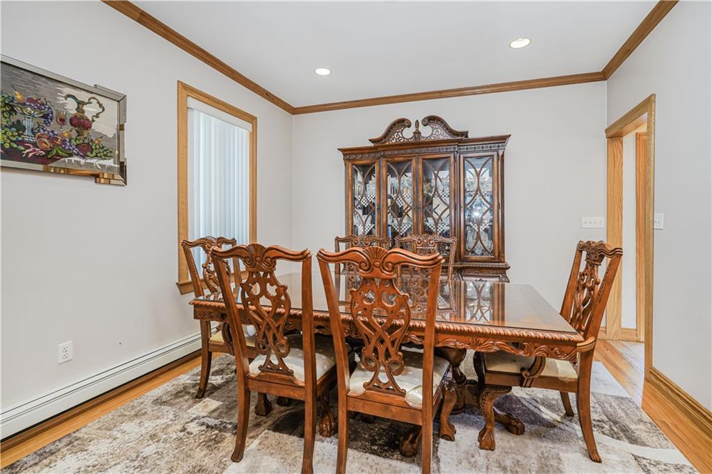 86 Fremont Avenue Grant City Staten Island NY 10306